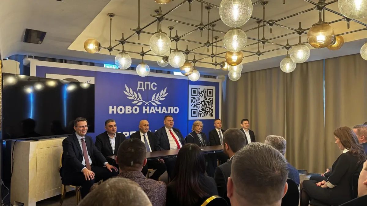 Делян Пеевски, лидер на ДПС и ПГ на ДПС-НОВО НАЧАЛО, се ангажира с национална стратегия за водата след среща с кметовете