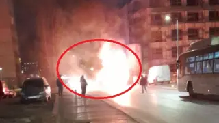 Първи СНИМКИ от огнения ад в София, за минути всичко е станало на скелет