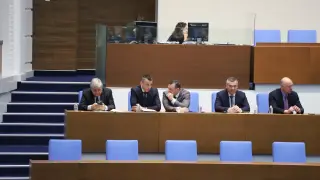 Шестима министри на отчет пред депутатите в парламента
