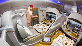 Авиокомпания разкри менюто с 18 нови ястия за пътниците в бизнес класа СНИМКИ