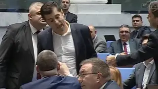 "Надрусано селско биче": Изцепките на Кирил Петков взривиха мрежата
