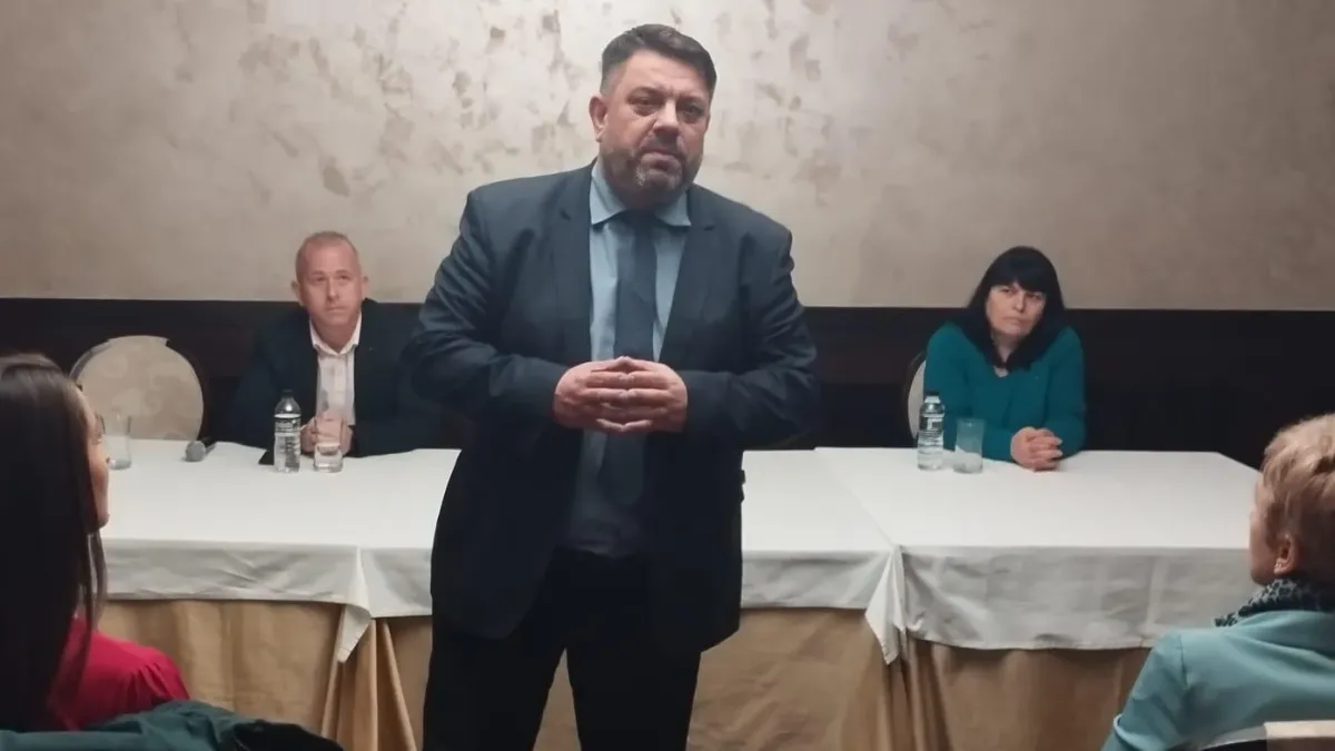 Атанас Зафиров на закриването на кампанията си:  В БСП няма "битка", а надпревара на идеи