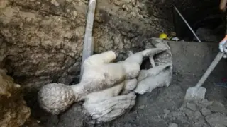 Експерти с гореща новина за първата статуя, открита в Хераклея Синтика СНИМКА