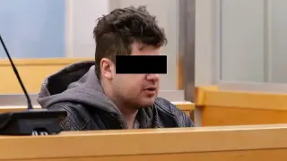 В Германия: Нашенец кла с нож за картофи гаджето на майка си - искал я само за себе си 