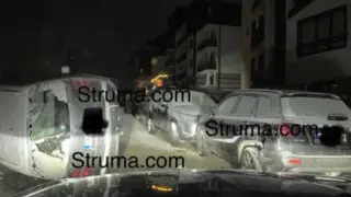 Зверски трясък събуди Банско и вдигна полицията на крак: Търси се бачкатор, размазал джипа на шефа си