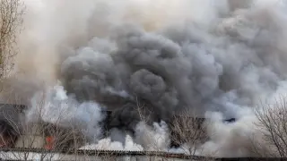 Огнен ад в Бургас, положението е критично СНИМКИ