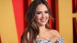 43-г. Джесика Алба смълча света със секси тяло СНИМКИ 18+ 