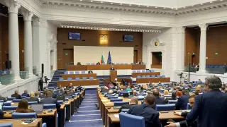 Всичко е ясно за българите: Депутатите с ключови решения за еврото