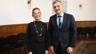 Председателят на транспортната комисия Кирил Добрев и посланик Ирене Планк обсъдиха ключови транспортни проекти