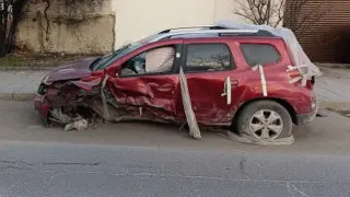 В София: Пет месеца кола е зарязана след катастрофа, издирват собственика