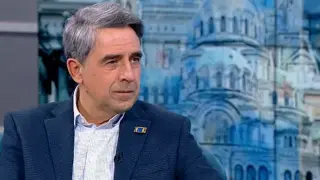 Плевнелиев бесен: Това е Хитлер на 21-ви век!