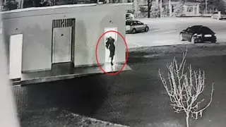 Непълнолетни вандали трошиха като обезумели в парка в Петрич ВИДЕО