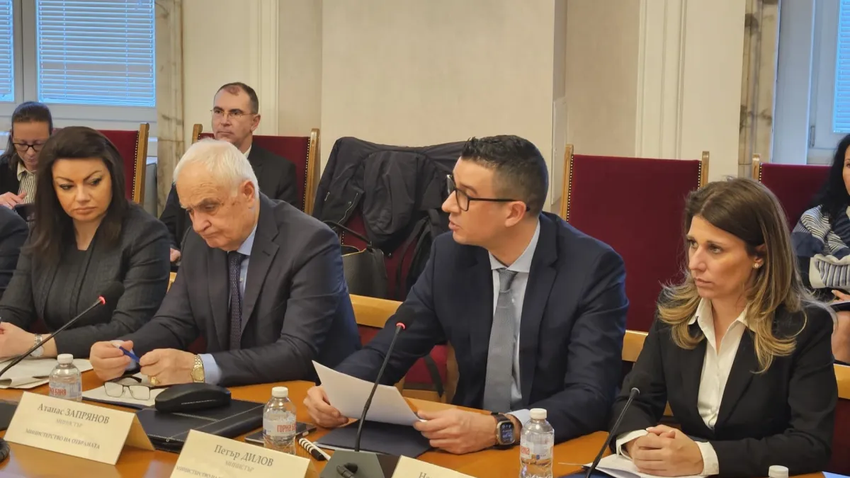 Министър Дилов: Европейските програми за отбранителната индустрия са ключови за технологично обновление и разширяване на производствения капацитет на българските предприятия