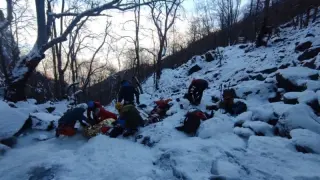 Пак драма в планината: Венцислав тръгна да дири съкровище край Вратцата, но...