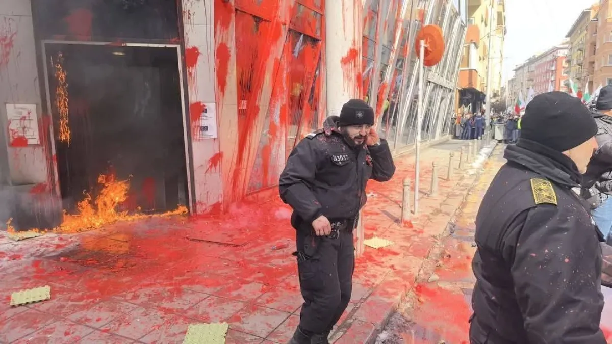"Възраждане" загубиха политическия дебат за еврото и прибегнаха към агресия