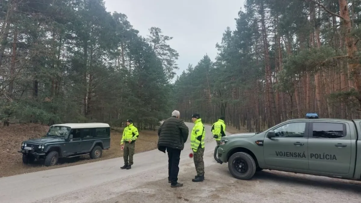 Взрив избухна по време на военно изпитание в Братислава ВИДЕО