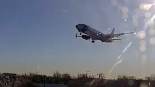 Вижте как за малко да стане още една голяма авиокатастрофа в САЩ ВИДЕО