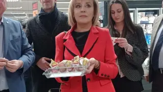 Магазинерка съсипа бойкота на Мая Манолова, каза истината 