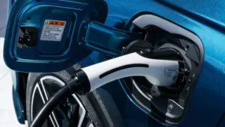 Tesla не е сред лидерите: Ето кои са електрическите коли с най-бързо зареждане