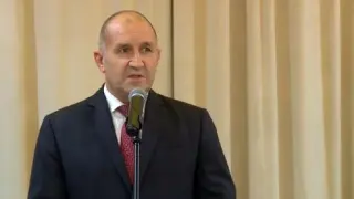 Радев: Правителството да последва примера на Гълъб Донев и... 