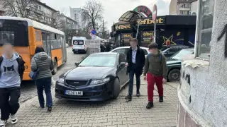 Майна дойде в София и показа на столичани как се паркира СНИМКА