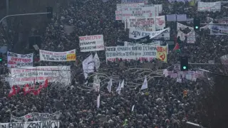 14-г. момче от България и майка му закопчани в Солун 