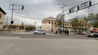 Въоръжен мъж изкара акъла на пловдивчани край Централна гара, полицията с незабавна реакция 