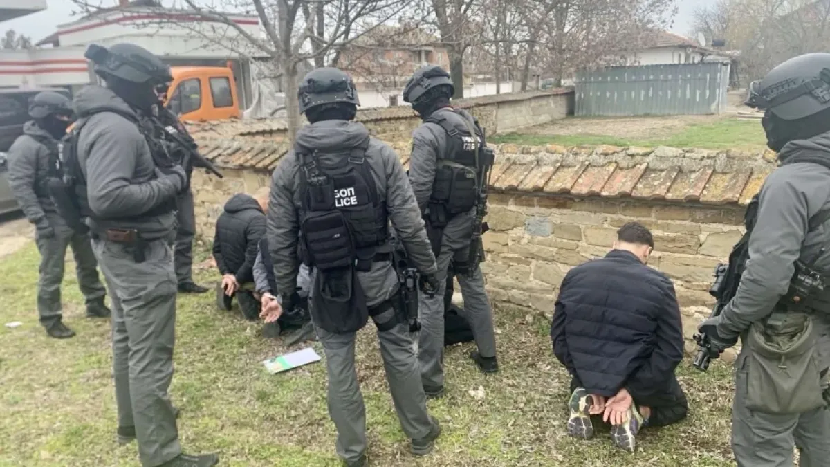 Нови разкрития за свирепата банда с чужденци, вгорчила живота на родни бизнесмени СНИМКИ