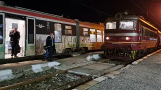 Извънредно! Страшна драма с влак на софийска гара