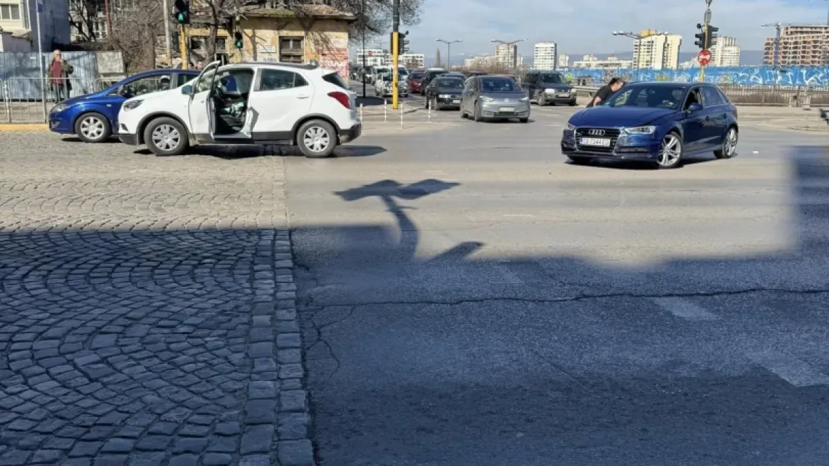 Кървав ужас в София, хвърчат спешни екипи! СНИМКИ