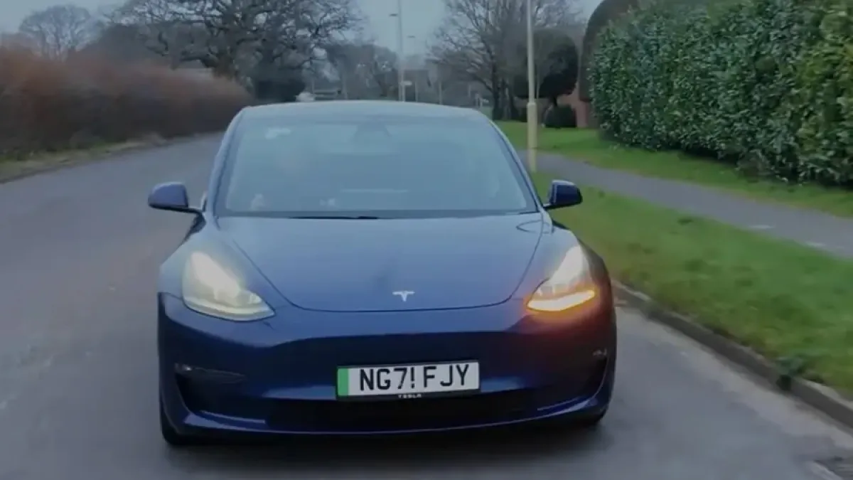 Специалист разясни какво се случва с Tesla след 4 години и 350 хил. км пробег ВИДЕО