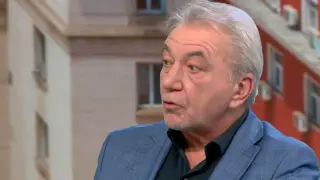 Кандидат-шефът на КЗК проговори за отношенията си с Пеевски и направи на 2 стотинки Кирил Петков