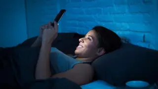Проучване: Не е за вярване какво ще ни се случи, ако сме без смартфон за три дни ВИДЕО