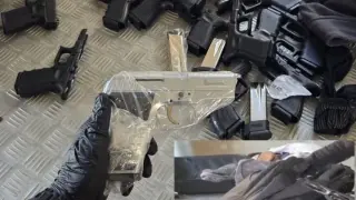 Готови за война и убийства! Потресаваща находка на ГКПП Лесово СНИМКИ и ВИДЕО