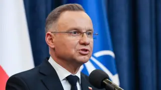 Дуда иска американски ядрени оръжия