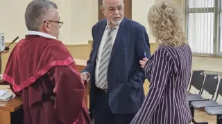 Ексклузивно в БЛИЦ: Голяма драма с убиеца на Митко от Цалапица, показаха кирките и лопатите от зверството ВИДЕО