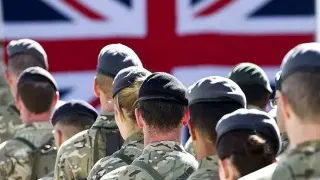 The Times: Ето колко войници Лондон иска да прати в Украйна