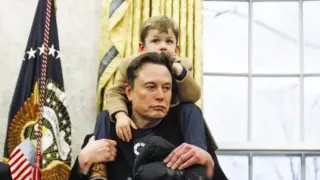 Граймс умолявала Мъск да не прави това с децата им!