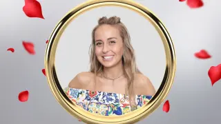 Силвия от "Ергенът" спипала мъжа си на калъп с млада жена
