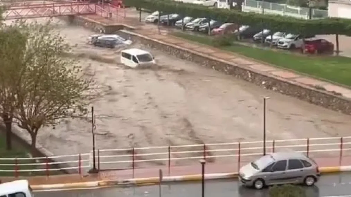 Апокалипсис удари Испания, всичко е под вода ВИДЕО