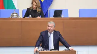 Драгомир Стойнев: Постигнахме бюджет с увеличени социални разходи въпреки тежката ситуация