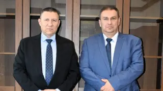 Сарафов и Радев обсъдиха спешни действия срещу проявите на насилие към животни