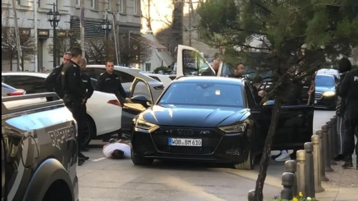 Зрелищен арест на опасни бандити в центъра на София СНИМКИ 