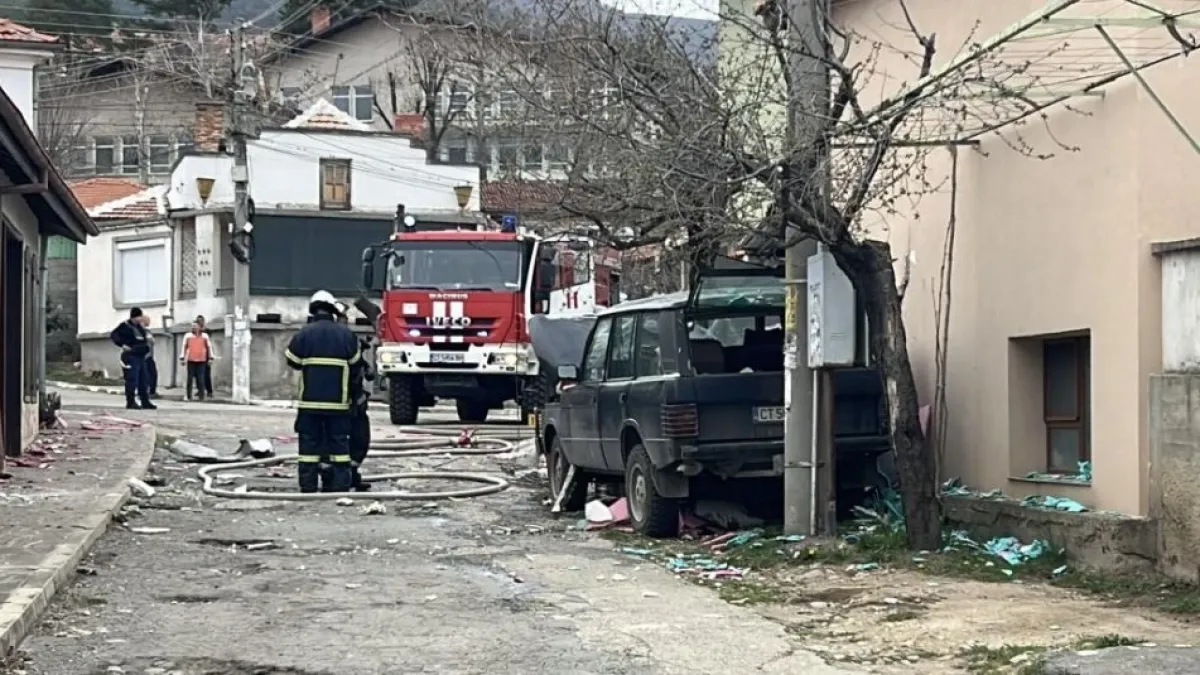 Извънредно! Мощен тътен край Казанлък, взривиха... СНИМКИ 