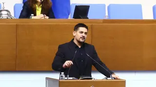 Анализатори разкриха скрита битка в НС, драмата с МЕЧ е заради нея