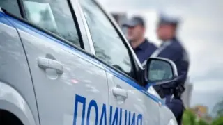 Верижна катастрофа с автобус и две коли в София ВИДЕО