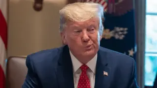 Politico: В Белия дом ще падат глави заради издънката с чата за хутите в Signal 