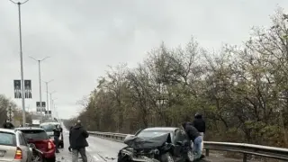 Първо в БЛИЦ! Извънредна ситуация на това място в София, веднага дойде полиция СНИМКА