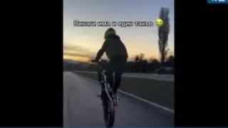 Опасна лудост: Деца на 13 години юркат мотопеди, за които се изисква книжка