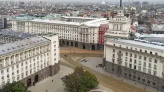 Голямата рокада е факт! Вечен шеф си отиде  БЛИЦ Live